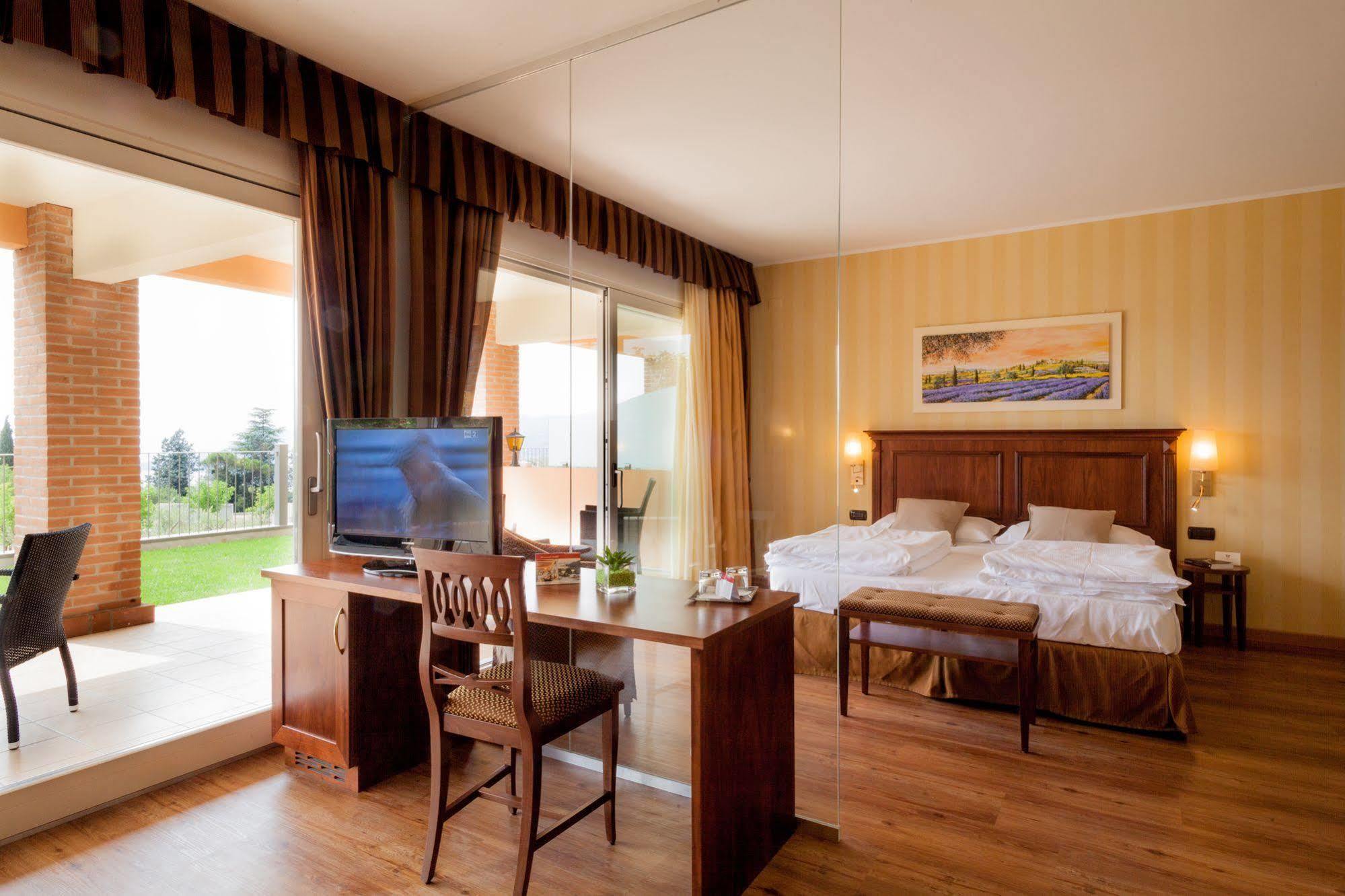 Hotel Boffenigo - The Golden Hour 科斯特曼诺 外观 照片